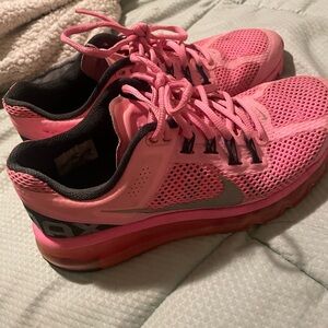 Nike Women's Pink and Black Sneakers
